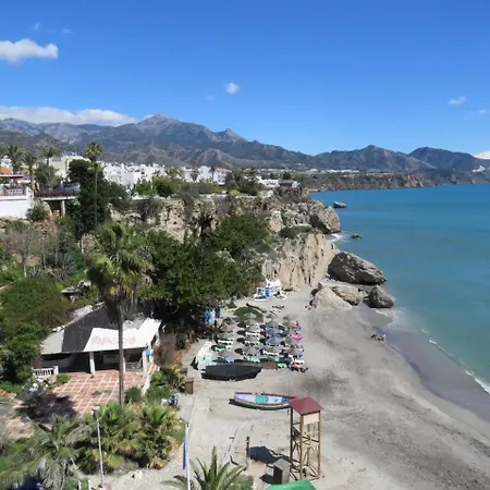 Apartamento Carabeo 2000 3.3 Nerja